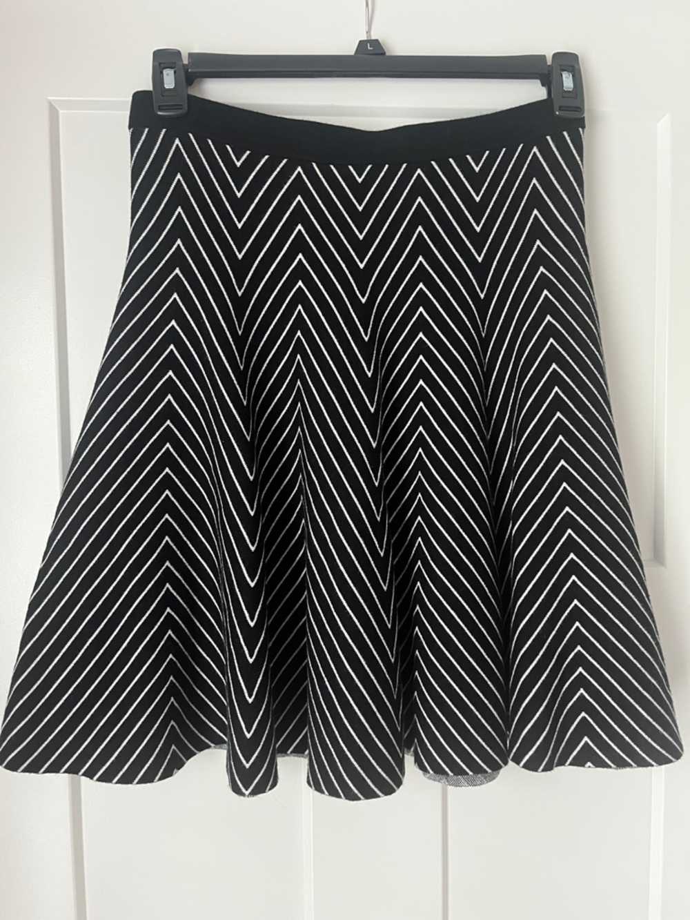 Carmen Marc Valvo Black and White Chevron Skater Skirt